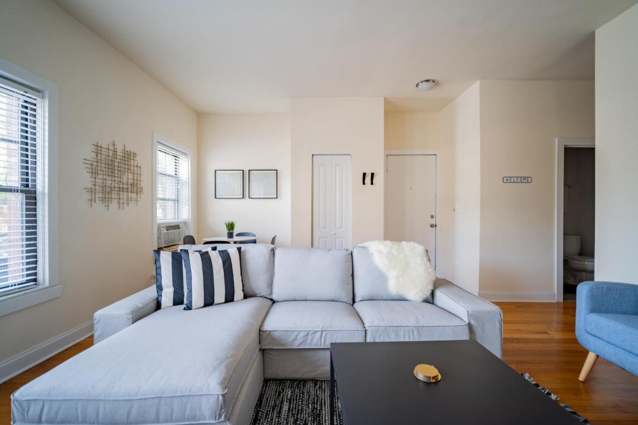 3-Bedroom Gem Apt With In-Unit Laundry - Lawndale 1 & 2 Rep Чикаго Экстерьер фото